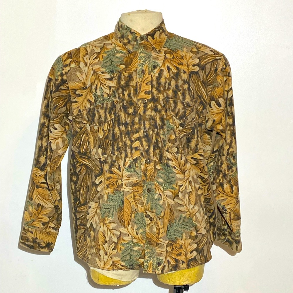 Camo real tree button up shirt xl